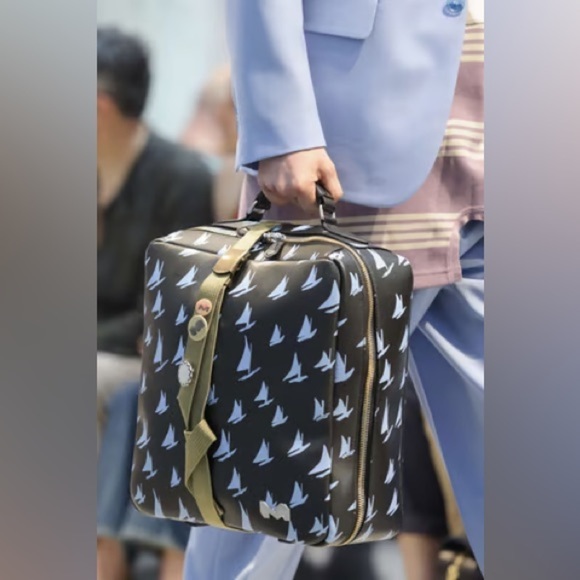 MARNI Spring/Summer 2018 Unisex Blue Leather Sailboat Patterned Satchel Bag - Picture 3 of 17